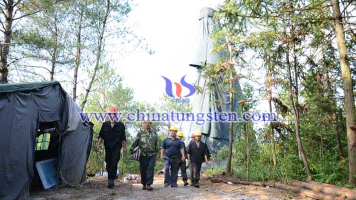912隊鉆探院1號機機長圖片